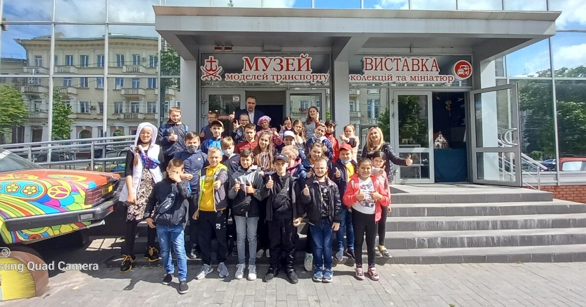 Учні КЗ "Заранецька гімназія" в рамках тижня навчальних екскурсій відвідали Музей моделей транспорту у місті Вінниця