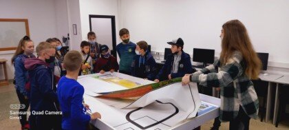 Учні КЗ "Зарванецька гімназія" в рамках тижня навчальних екскурсій відвідали ІТ академію Шаг у місті Вінниця
